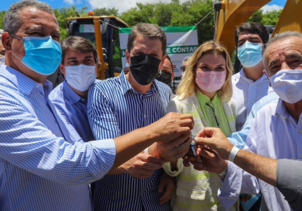 TRABALHO DE APOIO DO CIMURC AOS MUNICÍPIOS ATINGIDOS PELAS CHUVAS GANHA REFORÇO COM MÁQUINAS PESADAS