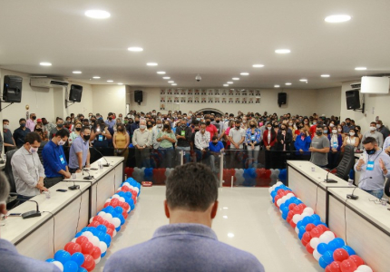 Zé Cocá é oficializado candidato a prefeito de Jequié em convenção histórica